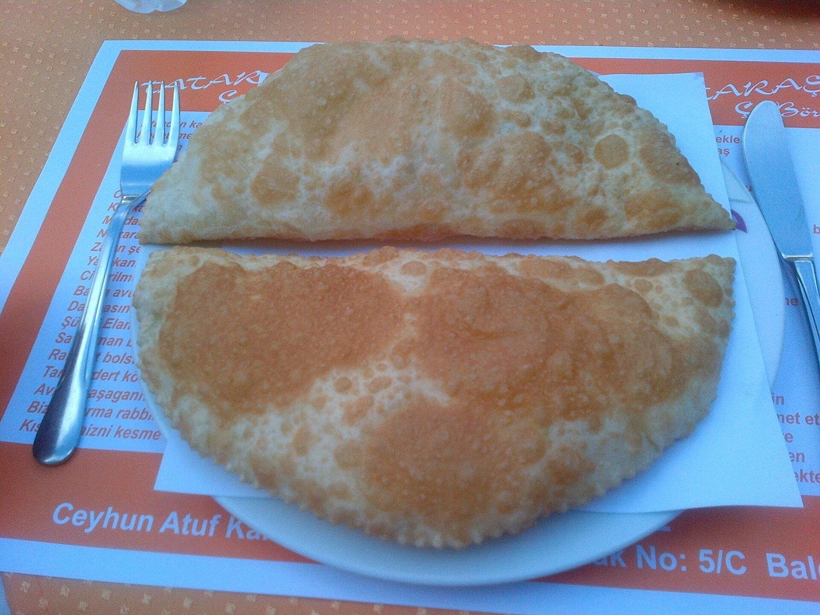 Çiğ börek nasıl doğru yenir? Eskişehir’in Tatar mutfağı