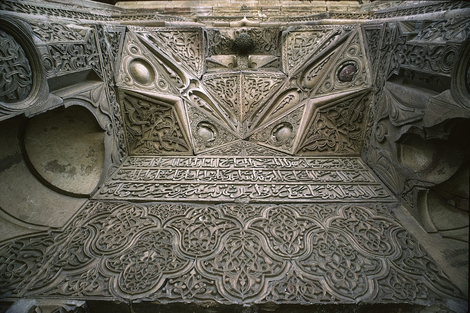 Divriği Ulu Camii: taşın nasıl dantele döndüğü